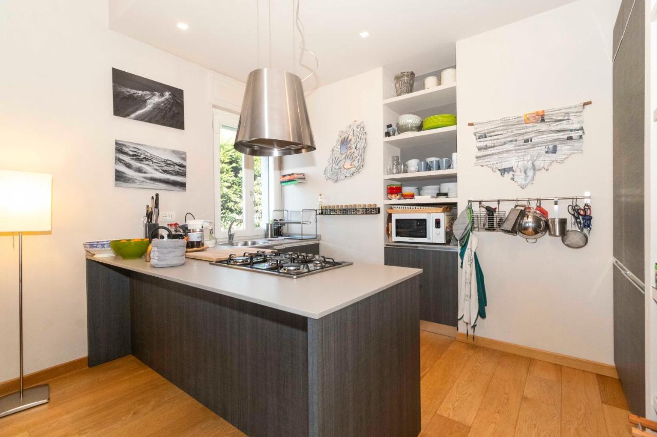 Charming Apartment With Parking! Turin Exterior photo