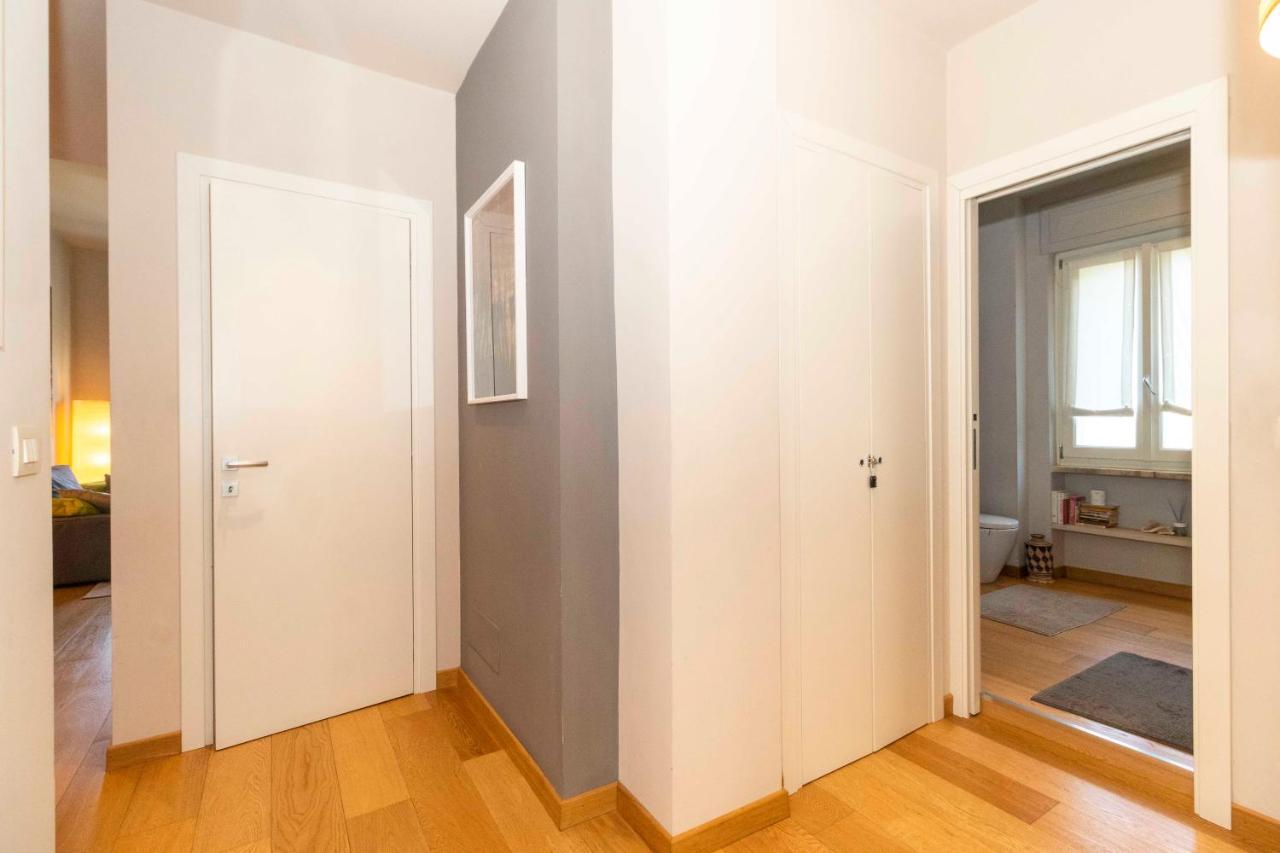 Charming Apartment With Parking! Turin Exterior photo